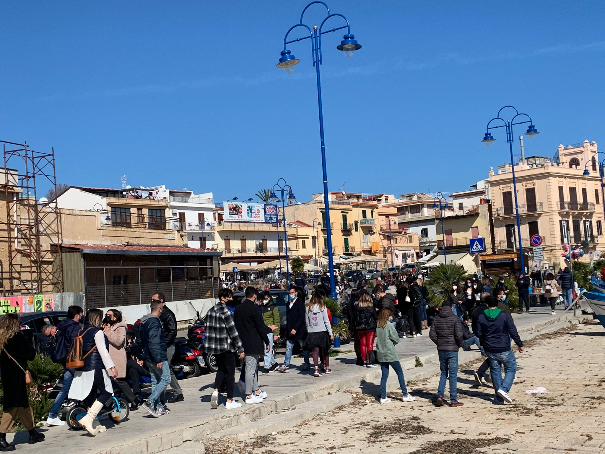 Provvedimenti anti Covid, resta sistema a fasce: misure da lunedì