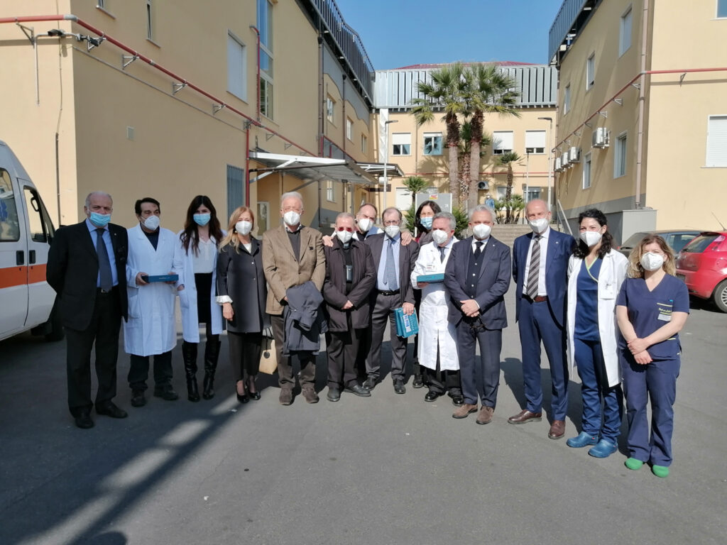 Ospedale “Cannizzaro” Catania, donati tablet ai pazienti Covid