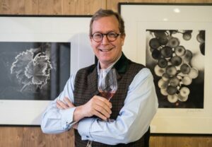 ROMA (ITALPRESS) - "Nonostante la pandemia da Covid-19, nel 2020 l'export di vino italiano ha...