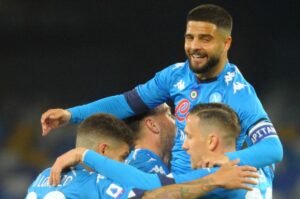 NAPOLI (ITALPRESS) - La seconda doppietta stagionale di Lorenzo Insigne e il ritorno al gol di...