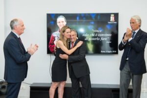 ROMA (ITALPRESS) - "Avevamo chiesto una persona competente. Valentina Vezzali, l'atleta donna più...