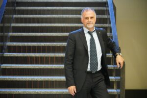 ROMA (ITALPRESS) - "E' fondamentale il passaporto vaccinale, sono cominciate le prenotazioni da chi...