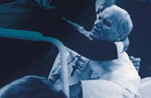 ROMA (ITALPRESS) - E' uscito in libreria "Il Papa doveva morire" di Antonio Preziosi...