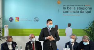 Ventiquattro postazioni, oltre un centinaio di operatori impiegati su due turni. Il quinto hub...