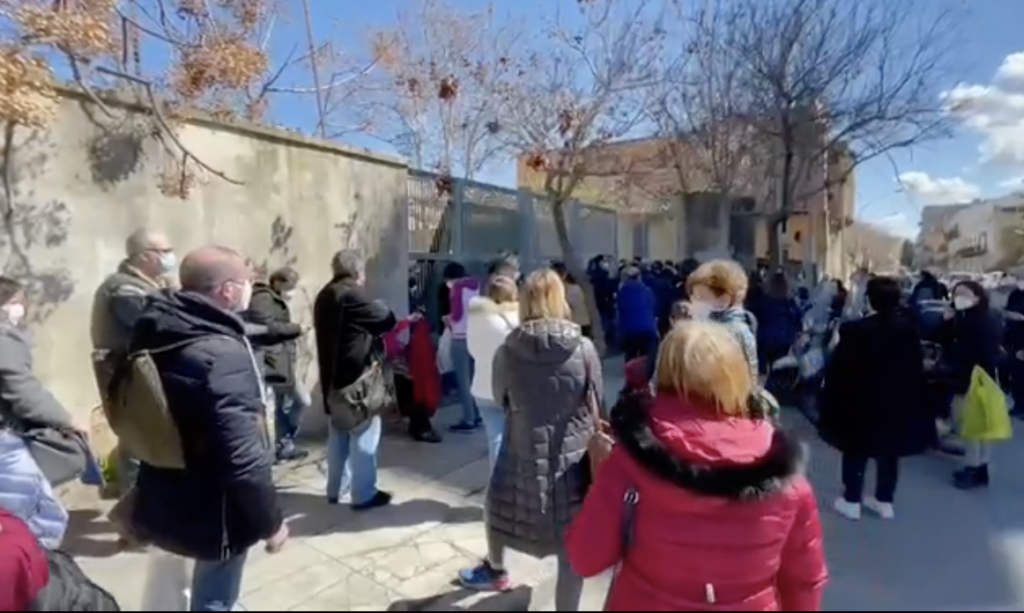 Vaccini ai fragili, tempi d’attesa lunghi a Palermo: in campo i medici