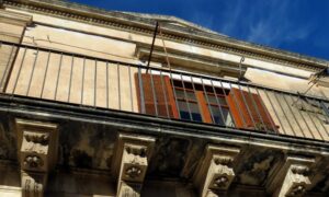 Un milione di euro per l'acquisto e la valorizzazione della casa natale di Salvatore Quasimodo, a...