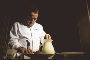 Lo chef Natale Giunta ha annunciato attraverso i suoi profili social, di aver fatto richiesta...