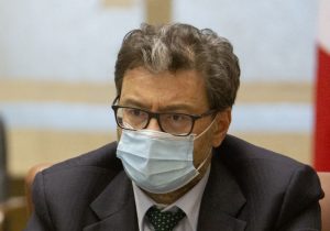 ROMA (ITALPRESS) - "Incontro positivo all'insegna della responsabilità, tanto più che stiamo vivendo...