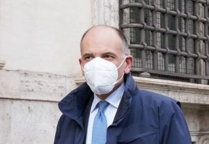 ROMA (ITALPRESS) - "Un Patto per la Ricostruzione - elaborato dal governo con tutte le parti...