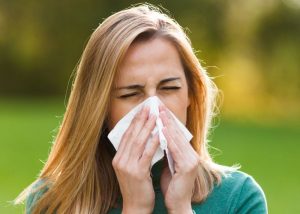 MILANO (ITALPRESS) - La rinite allergica (AR) è una malattia cronica spesso confusa con il...