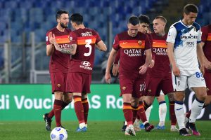 ROMA (ITALPRESS) - L'Atalanta spreca, la Roma è pragmatica. All'Olimpico la squadra di Fonseca ferma...