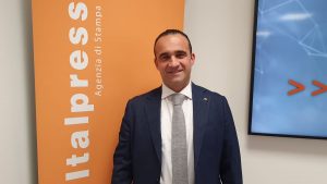 ROMA (ITALPRESS) - "Meritocrazia e gioco di squadra: il triathlon italiano riparte da questi due...