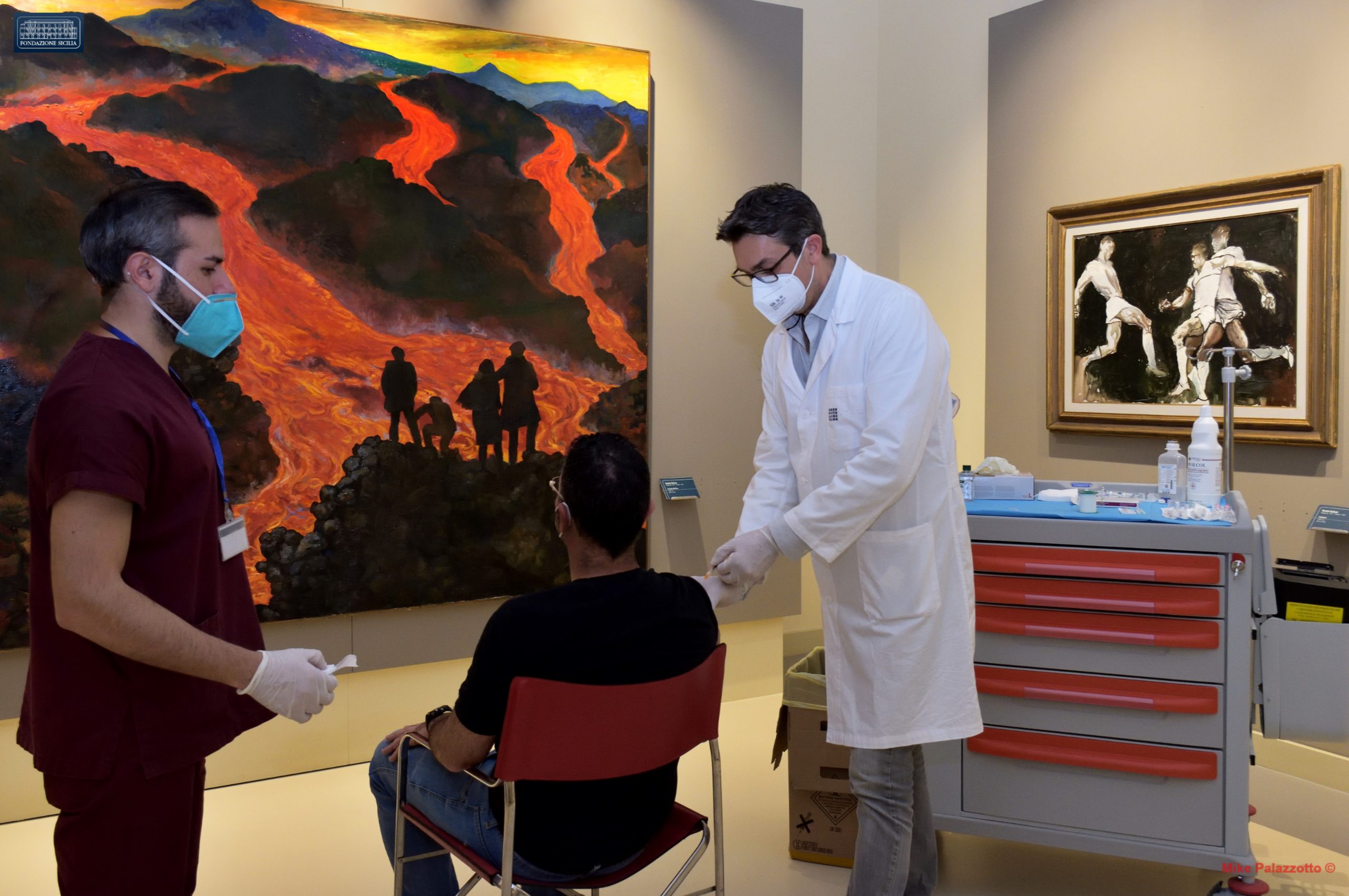 “Accanto agli ultimi” con i vaccini: da domani a Palermo porte aperte a Villa Zito