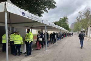 Sono 2.925 le dosi del vaccino AstraZeneca inoculate durante la tre giorni di open weekend alla...