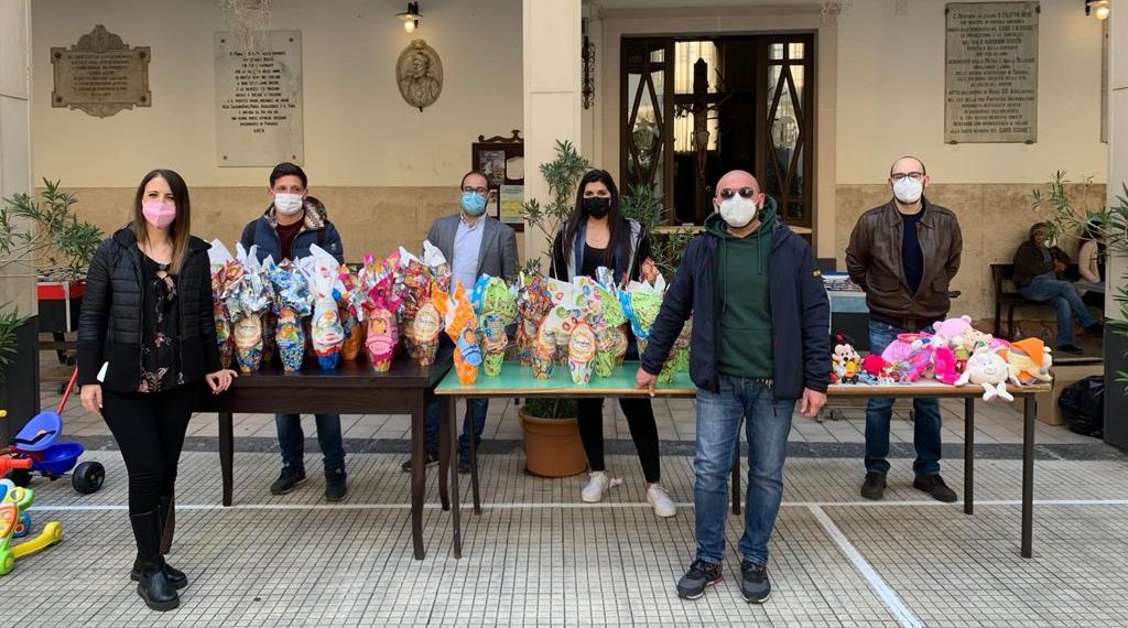 Uova di Pasqua e giocattoli in dono ai bambini: un’iniziativa Acli Catania