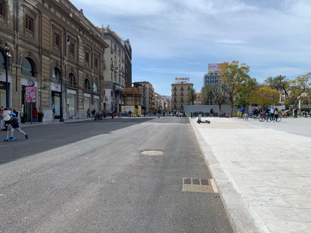 Palermo “chiusa” fino al 22 aprile, i commercianti: “Agnelli sacrificali”