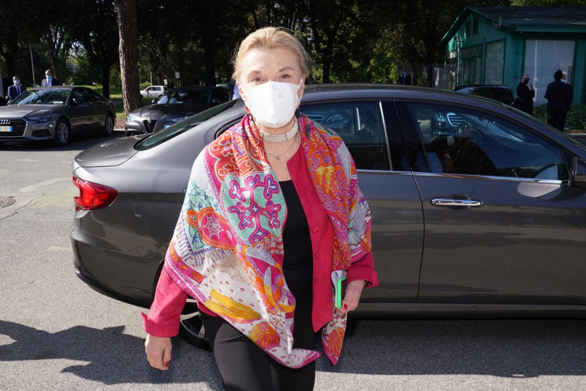 Draghi nomina Elisabetta Belloni direttore generale del Dis