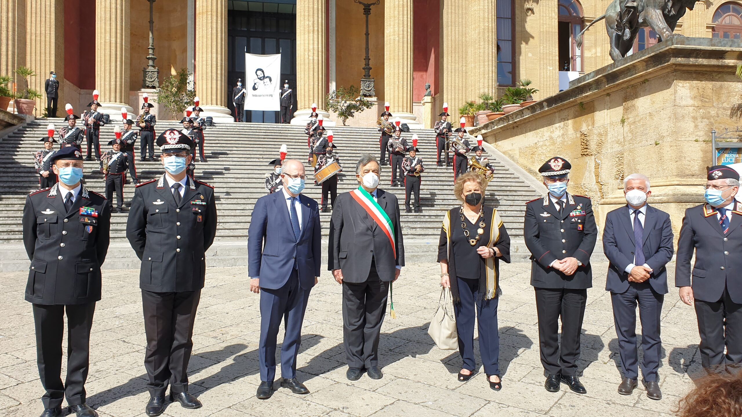 Lenzuoli della Memoria per ricordare eccidio di Capaci