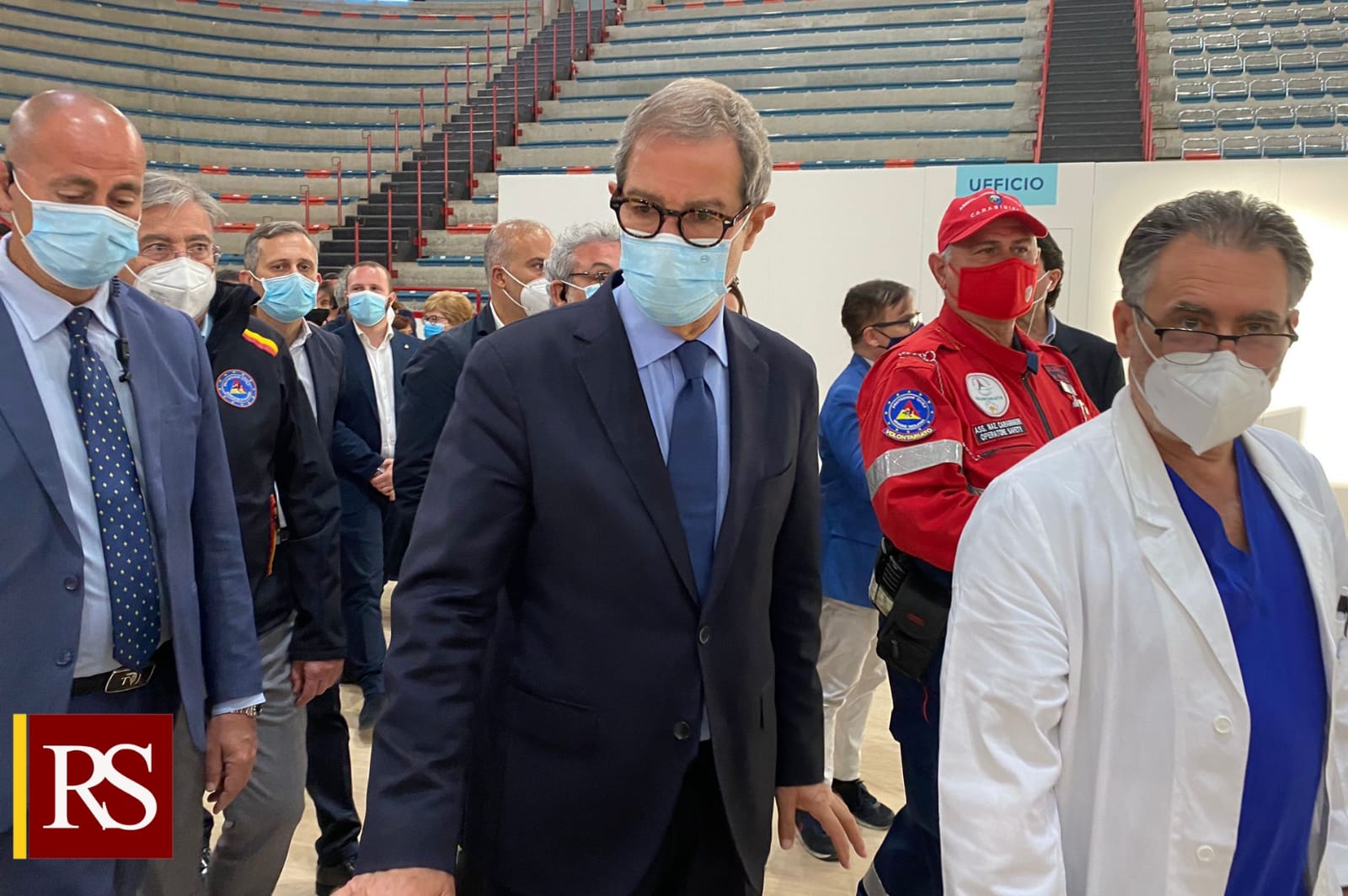 Musumeci all’inaugurazione degli hub vaccinali di S. Agata Li Battiti e Acireale