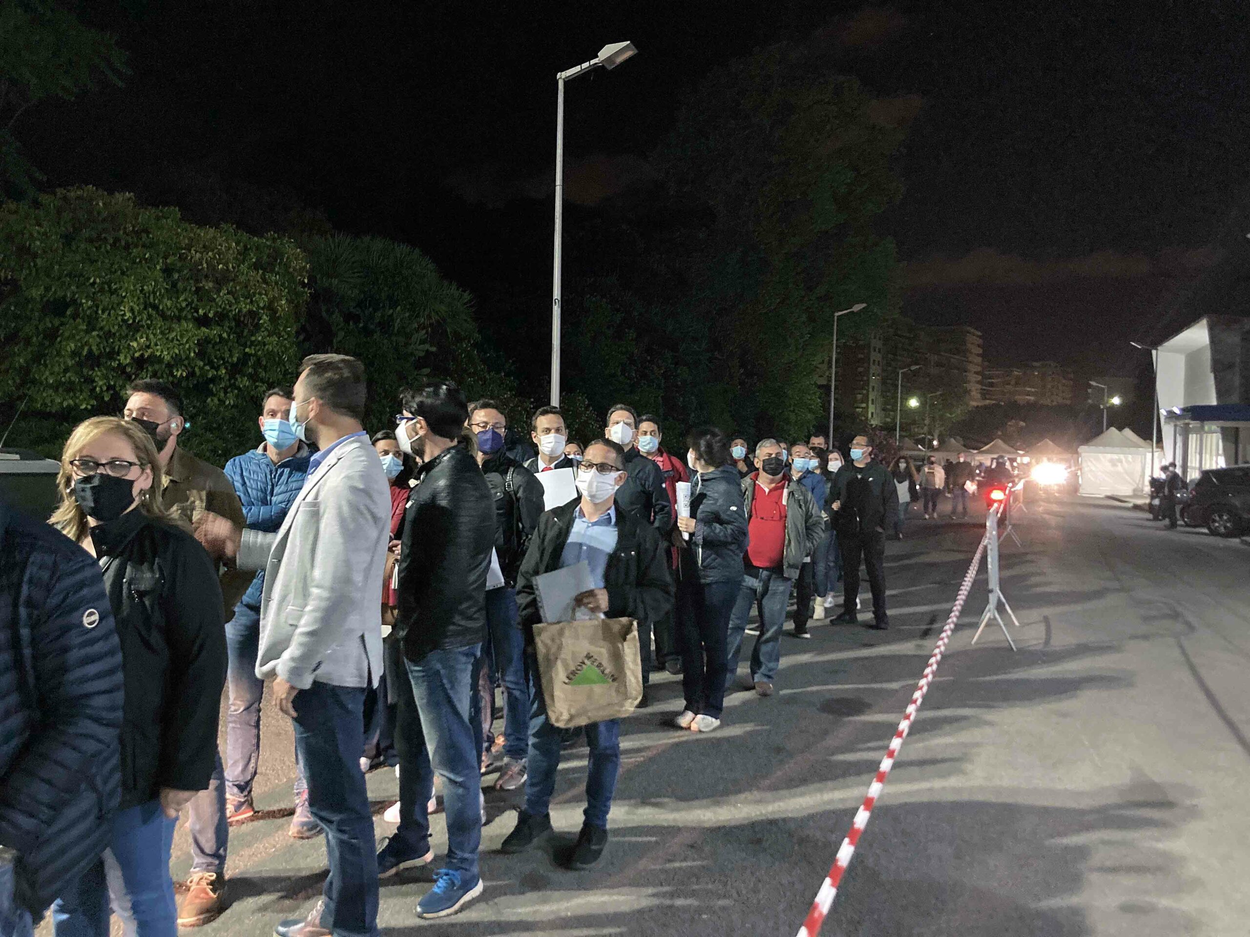 Nuovo record di vaccinazioni in Sicilia Razza: “Convenzione con le farmacie”