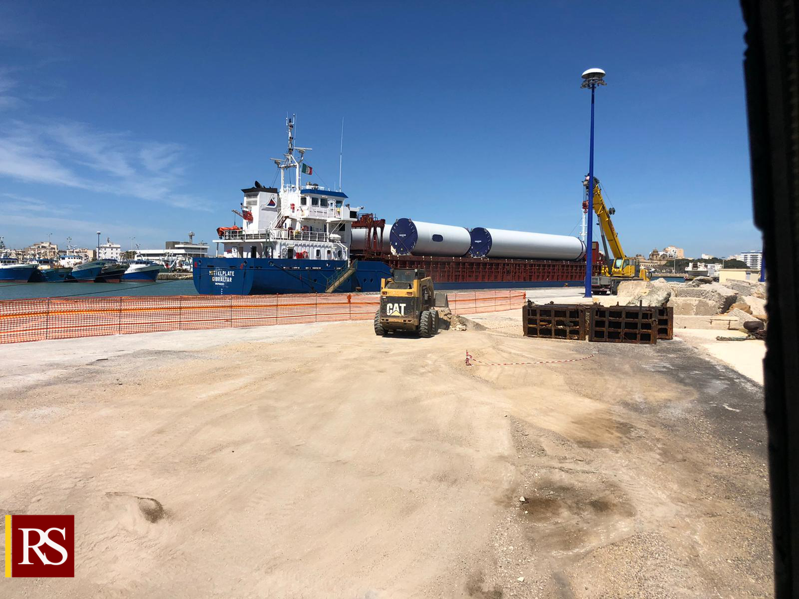 Mazara del Vallo, via ai lavori nel porto. Falcone: “Presto la nave per Pantelleria”