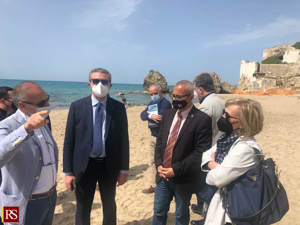 Cordaro e Samonà: “Riqualificare l’area della Falconara a Butera”