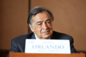 "L'assemblea di oggi nasce dalla volontà di sostenere e ribadire le posizioni degli enti locali...