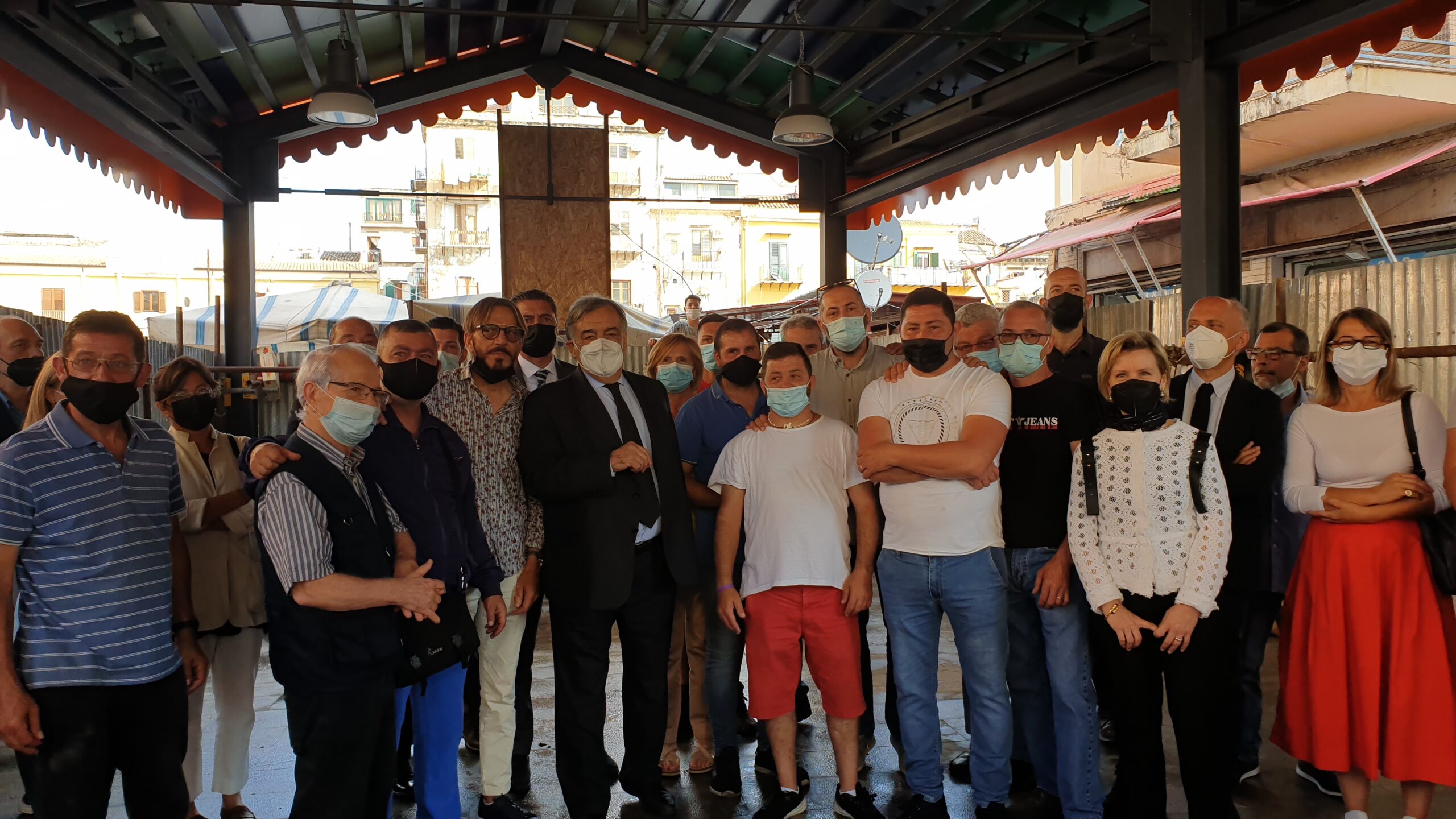 Ballarò, IACP consegna al Comune il primo mercato coperto a Piazza del Carmine