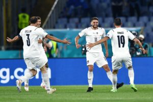 ROMA (ITALPRESS) - L'Italia parte col piede giusto a Euro2020. Nel match inaugurale dell'Olimpico...