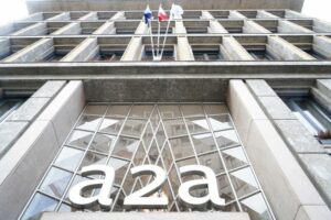 ROMA (ITALPRESS) - "A2a ha scelto Ardian perché è già attiva nella generazione eolica, dove A2a non...