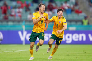 BAKU (AZERBAIJAN) (ITALPRESS) - Il Galles spreca un calcio di rigore, ma vince 2-0 contro la Turchia...