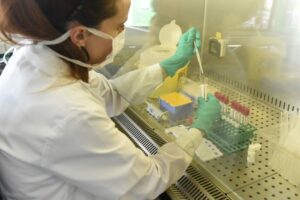 ROMA (ITALPRESS) - E' ancora la variante Alfa, la cosiddetta "variante inglese", la più diffusa in...