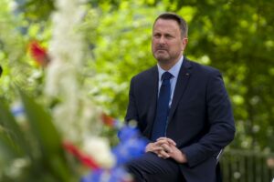 LUSSEMBURGO (ITALPRESS) - Il primo ministro del Lussemburgo Xavier Bettel è positivo al coronavirus...