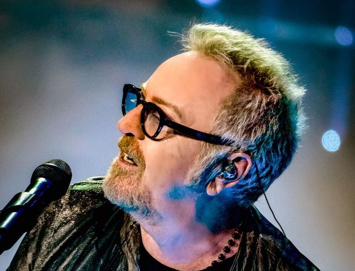 Umberto Tozzi, al via tour acustico “Songs”