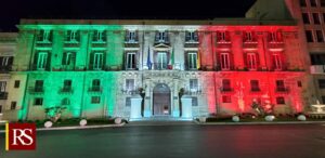 Da ieri sera, Palazzo Orleans, sede della Presidenza della Regione Siciliana, è illuminato con il...