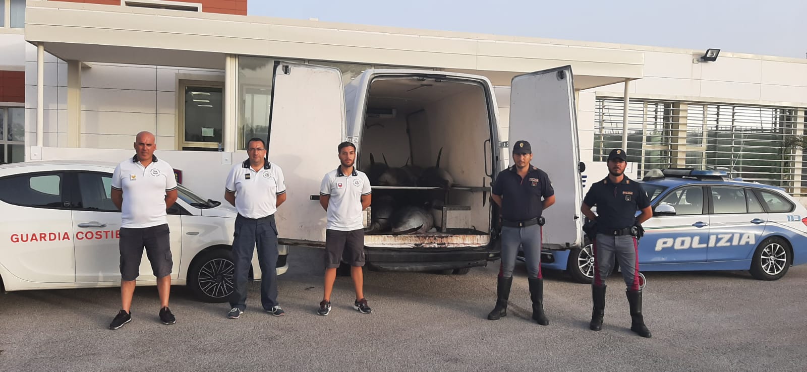 Sequestrati oltre due quintali di tonno rosso deteriorato per i ristoranti