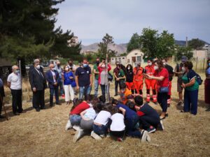 Stamattina al parco Uditore sono state piantumate due querce in memoria di Rita Borsellino ed Elio...