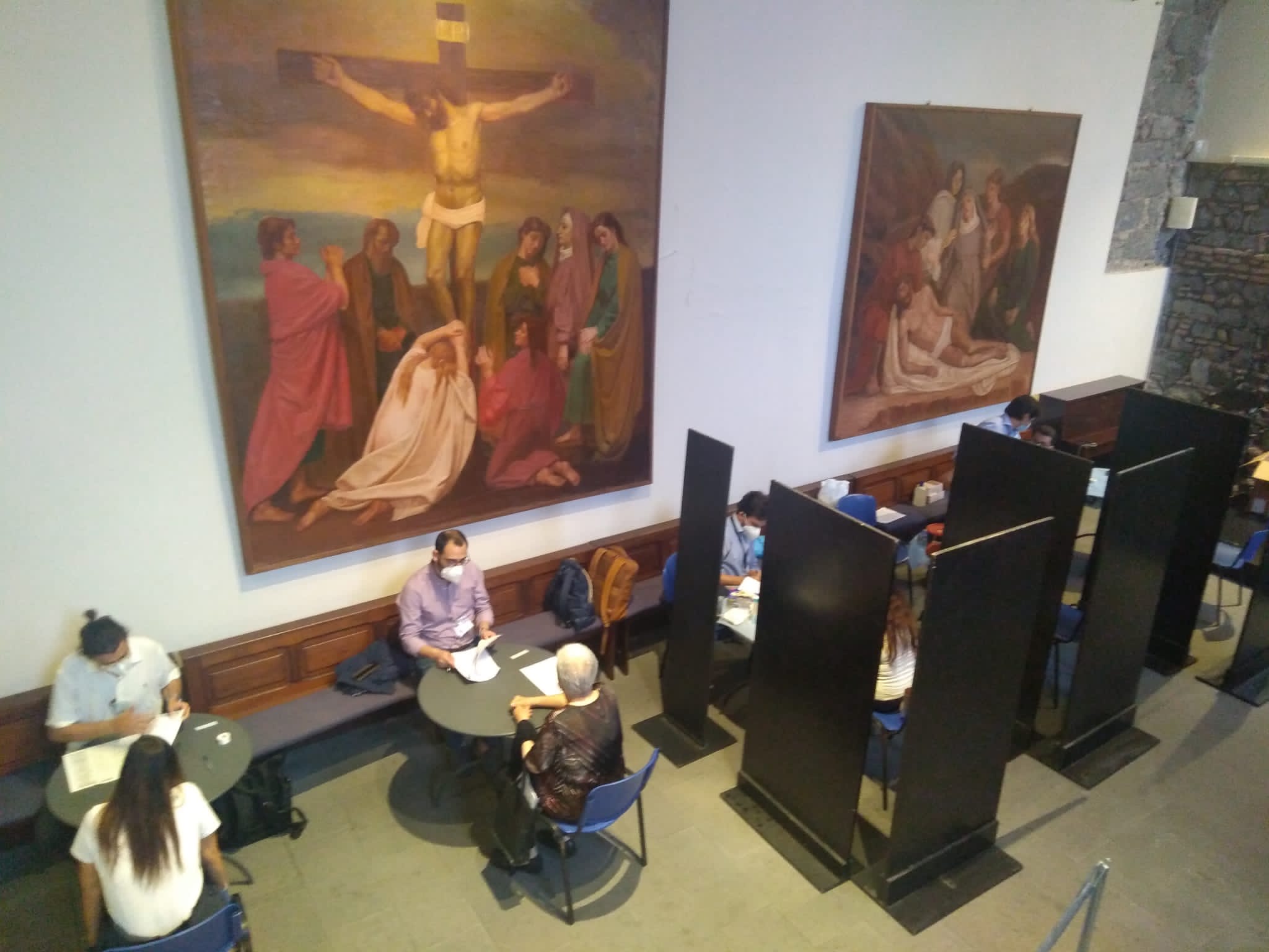 Vaccini al  Museo Diocesano di Catania, si presentano in cento