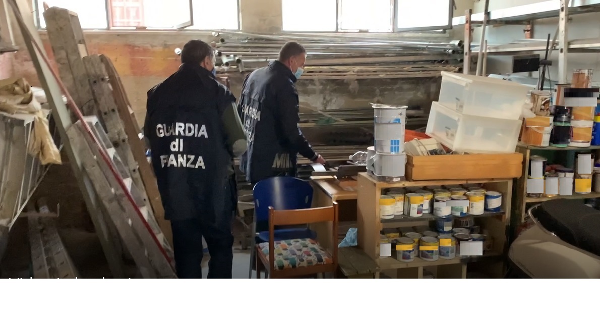 Attività abusiva nel palermitano: denunciate due persone