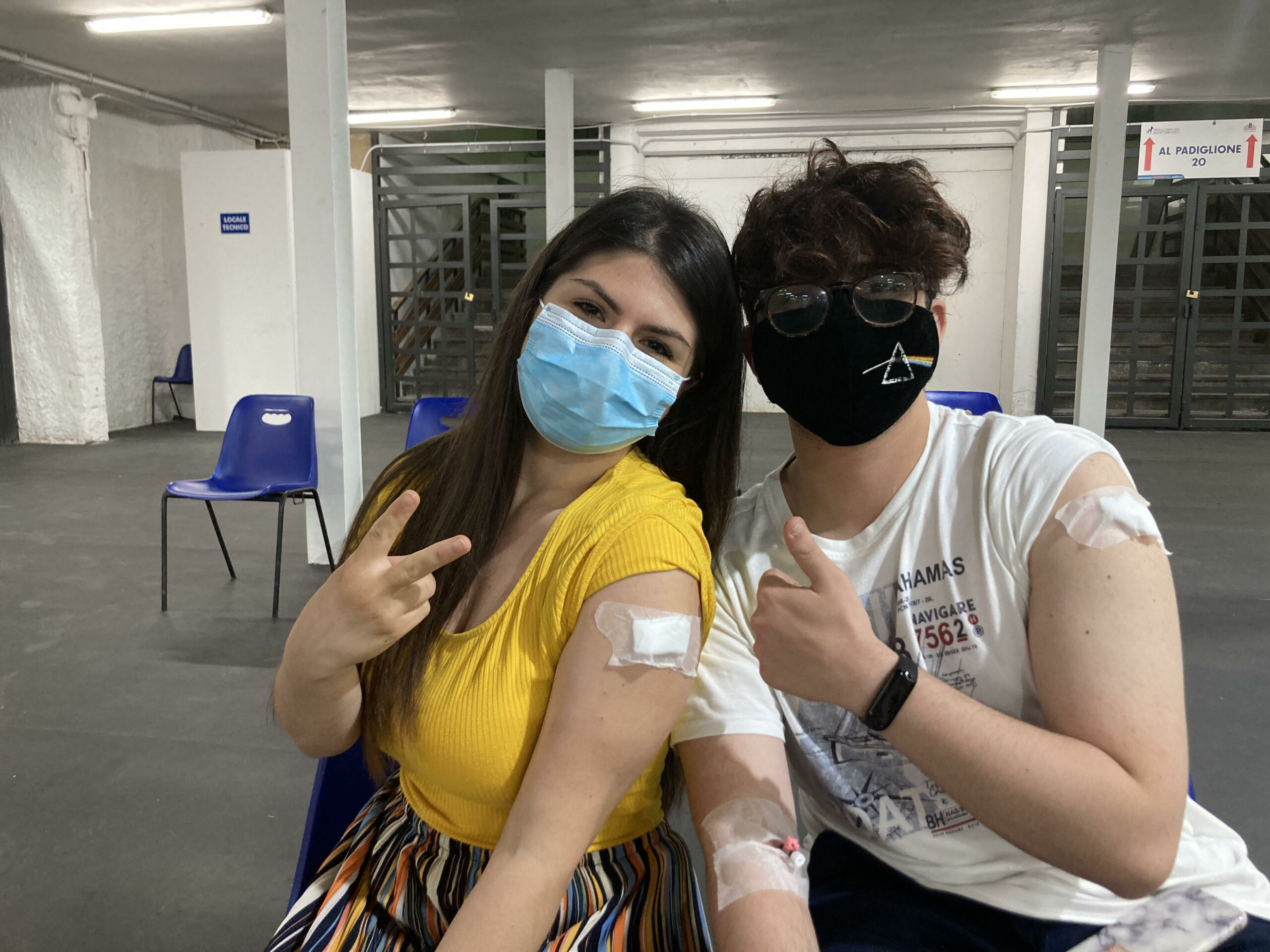 Open day AstraZeneca, 200 adesioni in una sera: vaccini al Cep