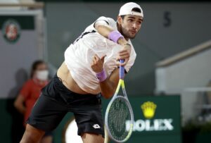 LONDRA (INGHILTERRA) (ITALPRESS) - Matteo Berrettini approda nei quarti di finale di Wimbledon...