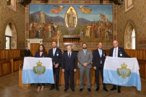 SAN MARINO (ITALPRESS) - Con la consegna delle bandiere che sventoleranno durante la cerimonia...