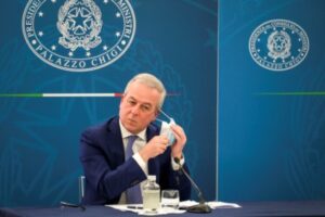 "I dati indicano una ripresa netta della circolazione virale nel Paese. Anche nelle ultime 24 ore...