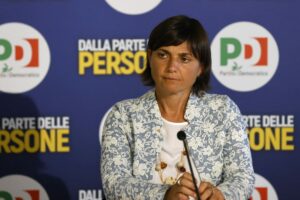 ROMA (ITALPRESS) - "I quasi mille emendamenti presentati dal Movimento 5 Stelle in Commissione sono...