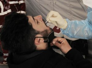 ROMA (ITALPRESS) - Nelle ultime 24 ore si registra un nuovo balzo dei contagi Covid in tutta Italia...