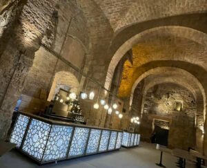 Caffè, food, club e wine. Quattro anime per un unico nome. Dopo anni di chiusura torna finalmente il...