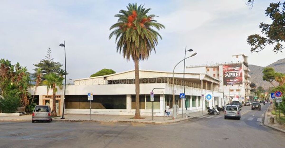 Incidente sul lavoro a Mondello, morto un operaio di 42 anni