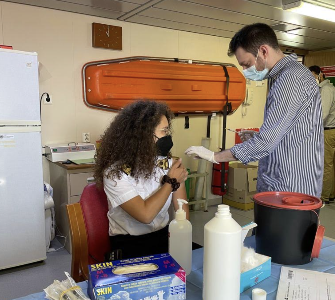 Personale marittimo, somministrate oltre 100 dosi