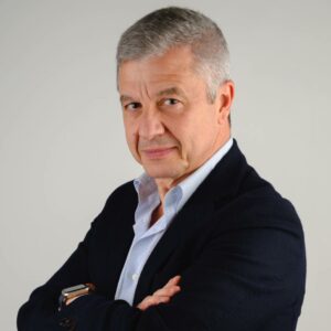 "Esprimo un sentito ringraziamento al rettore uscente Fabrizio Micari per il lavoro svolto con...