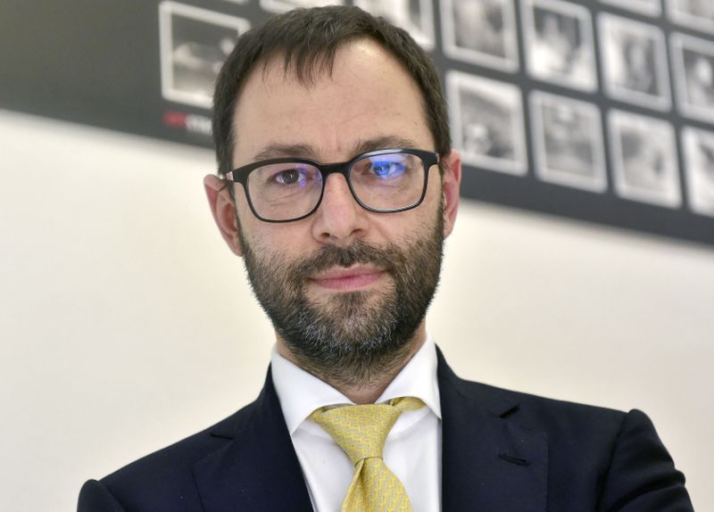 M5s, Patuanelli “Doveroso vi siano volti nuovi”